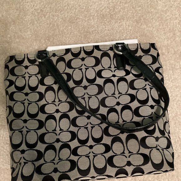 Coach Bag - Picture 2 of 3